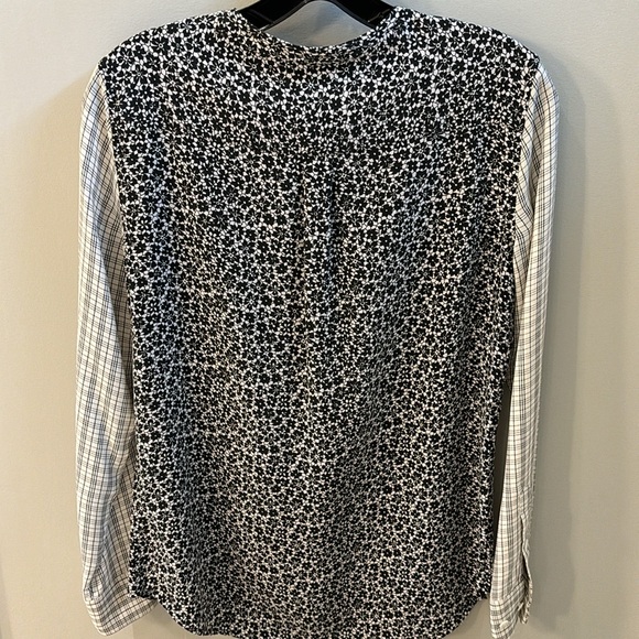 Equipment Femme Contrast Floral Print Lynn Silk Blouse Sz XS - Picture 4 of 8